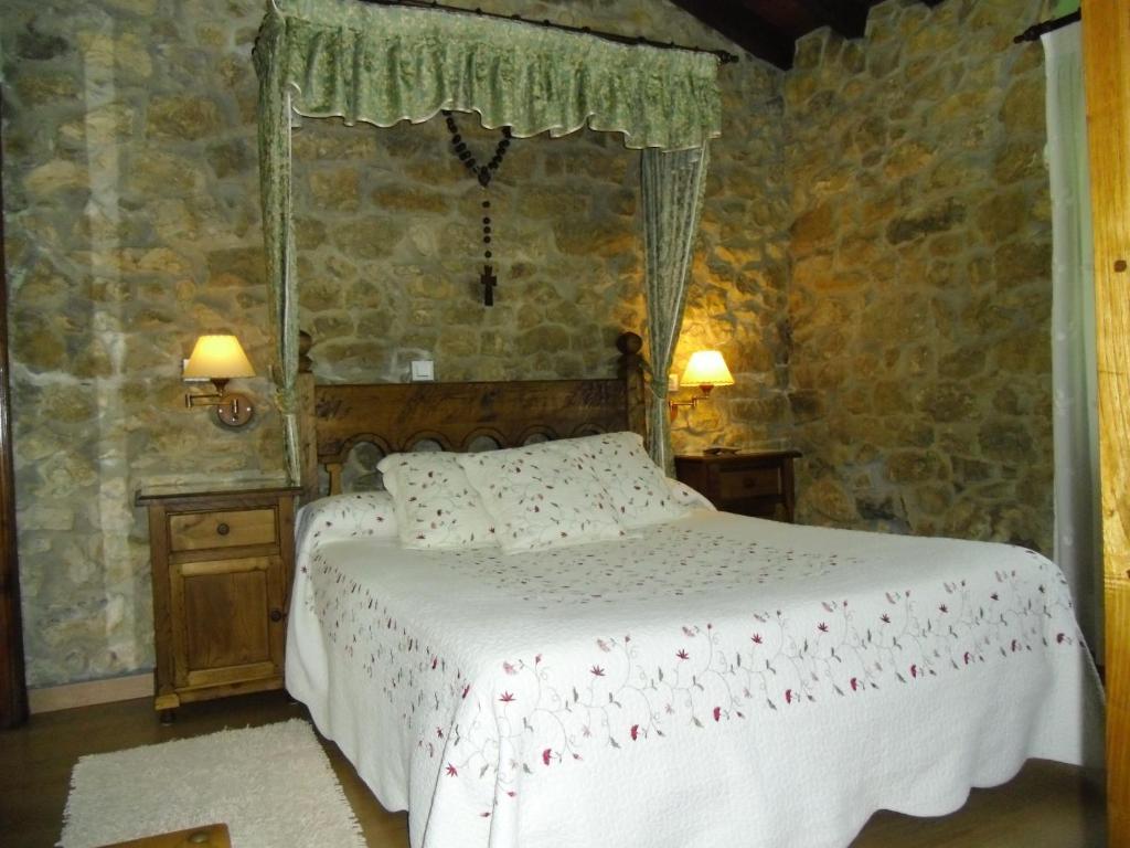 Posada Herrán Santillana del Mar Esterno foto